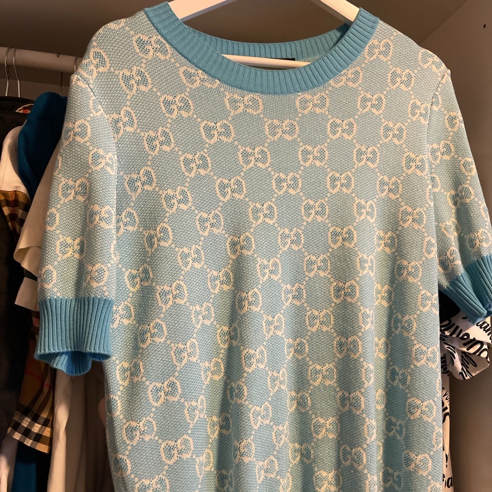 Sold- Authentic Gucci Logo sweater
